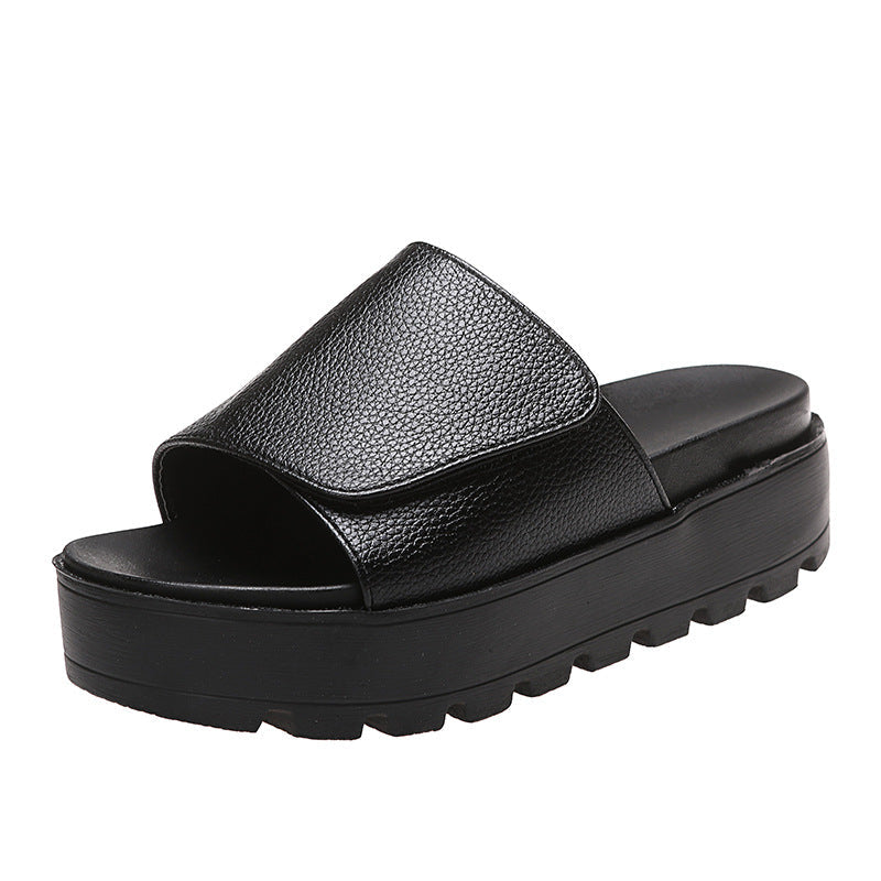 Graceful Orthopedic Sandals for Modern Look