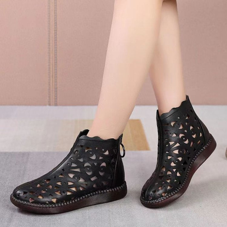 Graceful Orthopedic Sandals for Modern Look