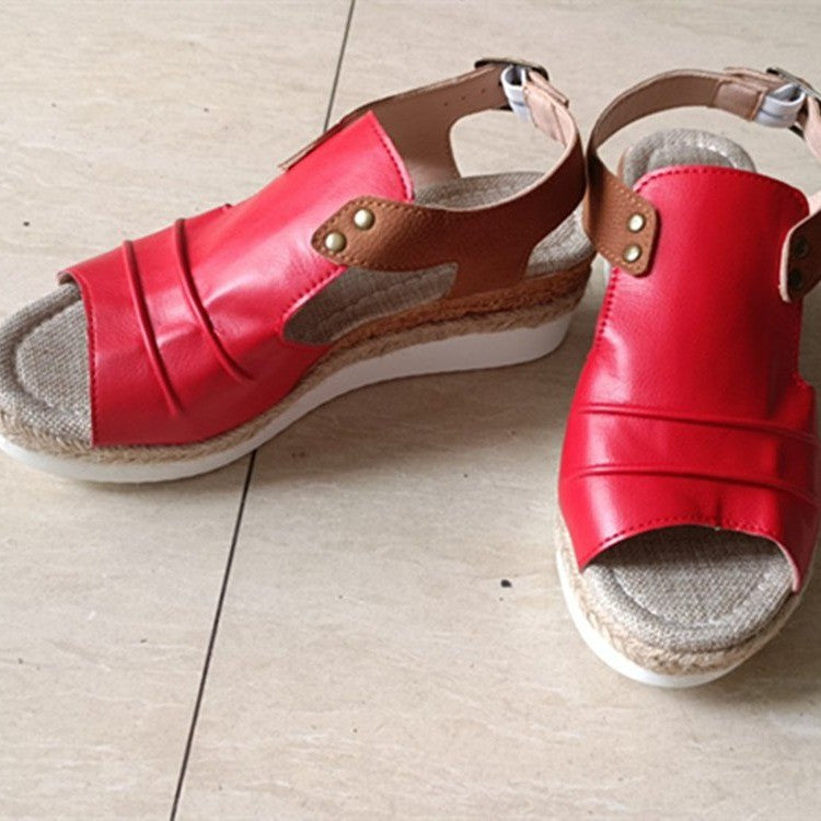 Graceful Orthopedic Sandals for Modern Look