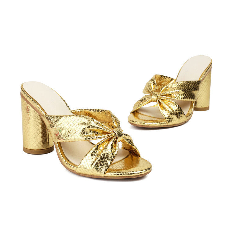 Graceful Orthopedic Sandals for Modern Look