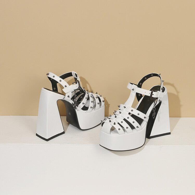 Beautifully Crafted Orthopedic Sandals