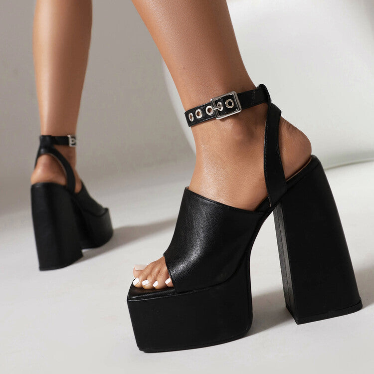 Classic Orthopedic Sandals with Timeless Style