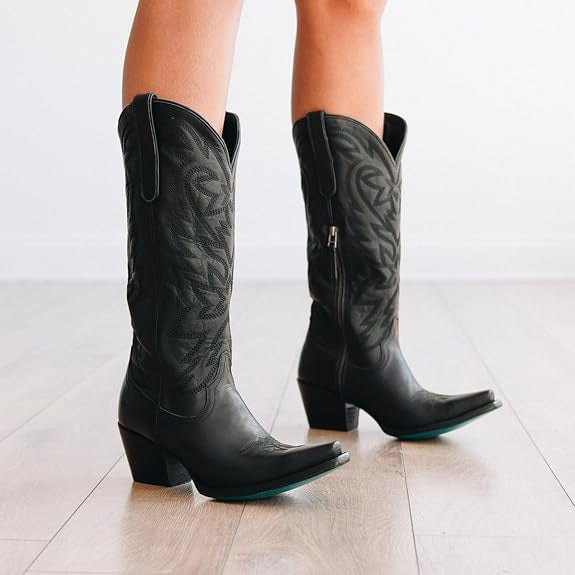 Chic Orthopedic Boots with Unique Design