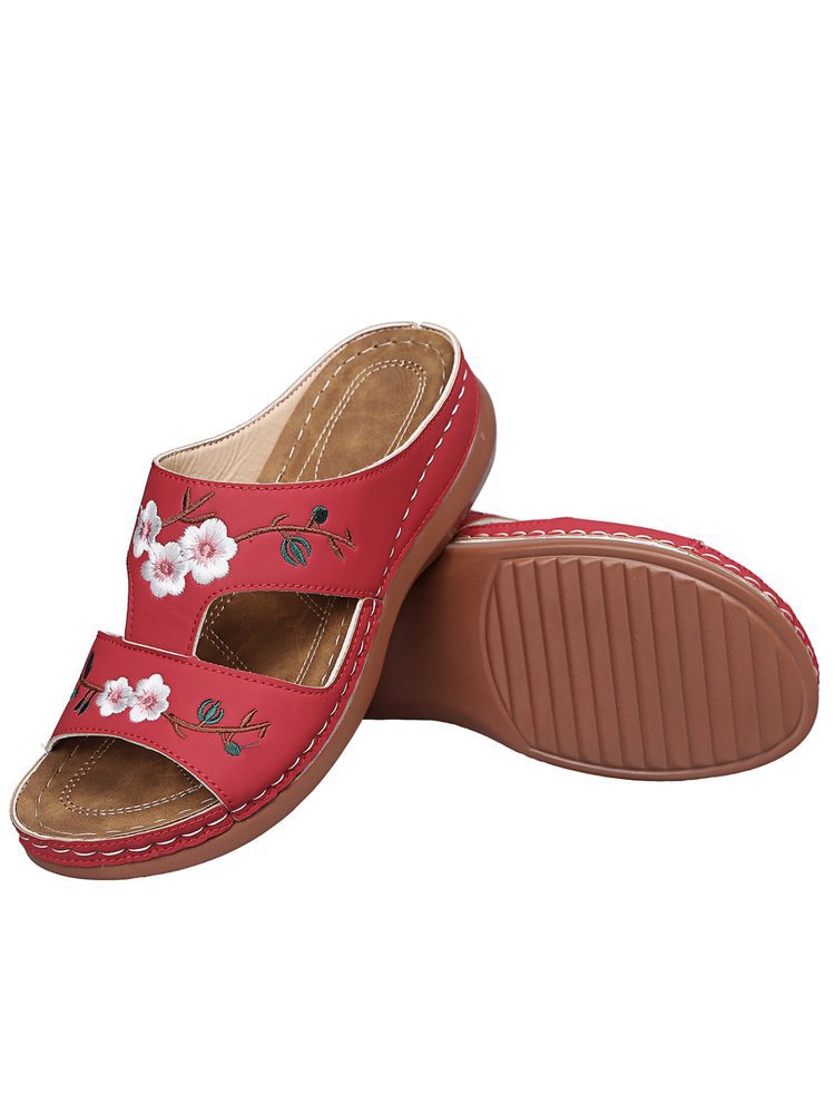 Beautifully Crafted Orthopedic Sandals