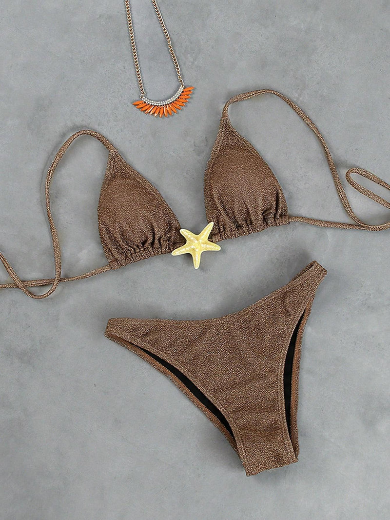 Subtly Top With a Refined Look