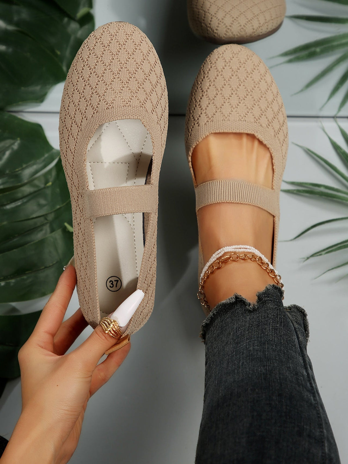 Graceful Orthopedic Shoes for Modern Look