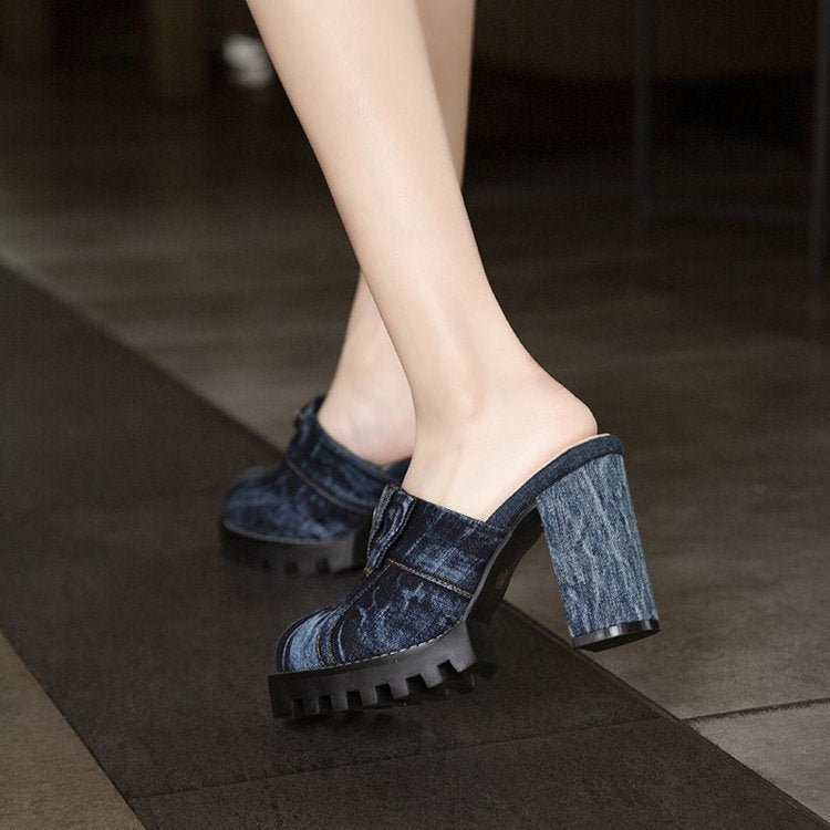 Chic Orthopedic Sandals with Unique Design