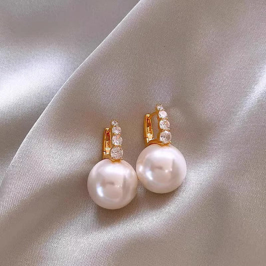 Treasure Pearl Stud Earrings