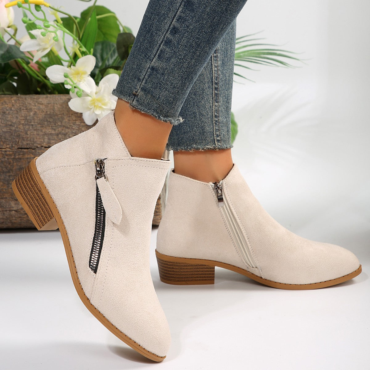 Graceful Orthopedic Boots for Modern Look