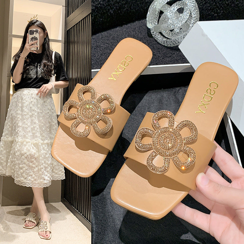 Chic Orthopedic Sandals with Unique Design