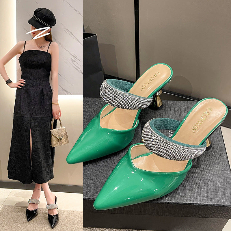 Graceful Orthopedic Sandals for Modern Look