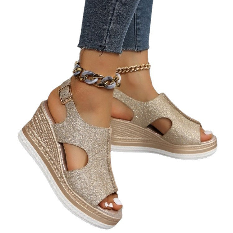Graceful Orthopedic Sandals for Modern Look