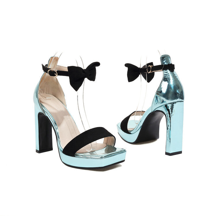 Graceful Orthopedic Sandals for Modern Look