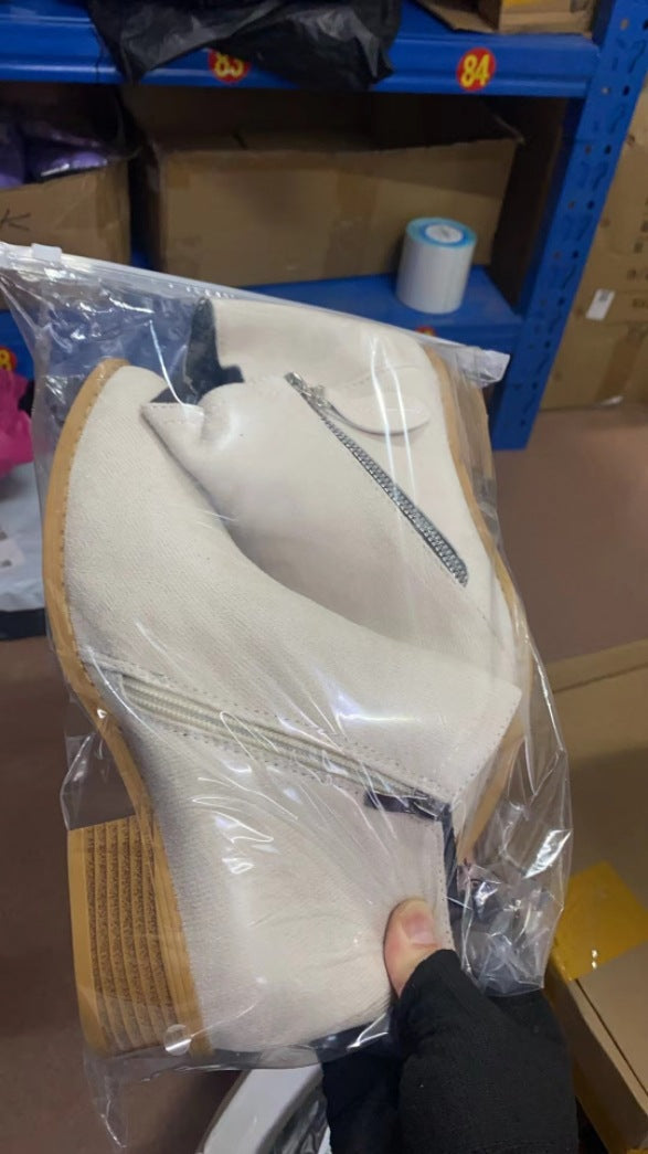 Graceful Orthopedic Boots for Modern Look