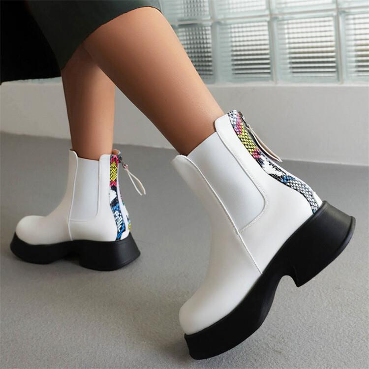 Graceful Orthopedic Boots for Modern Look