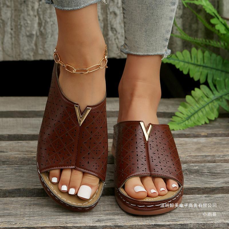 Beautifully Crafted Orthopedic Sandals