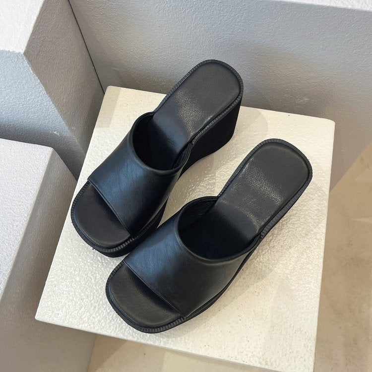 Beautifully Crafted Orthopedic Sandals