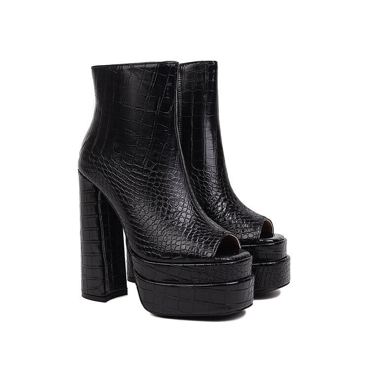 Chic Orthopedic Boots with Unique Design