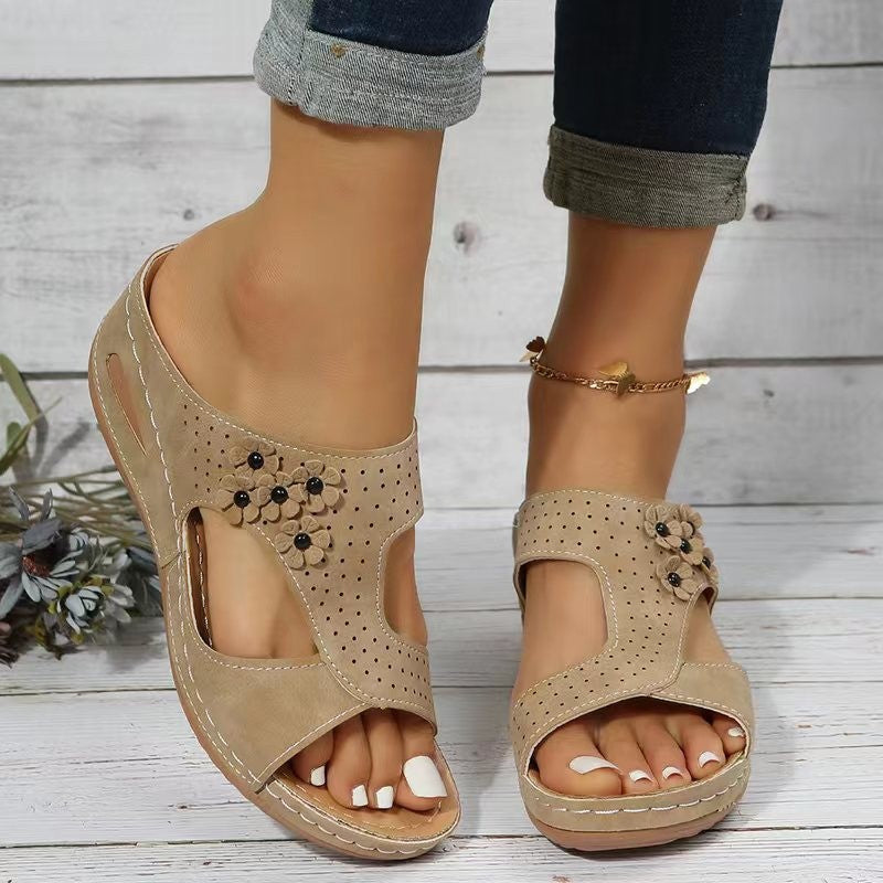 Graceful Orthopedic Sandals for Modern Look