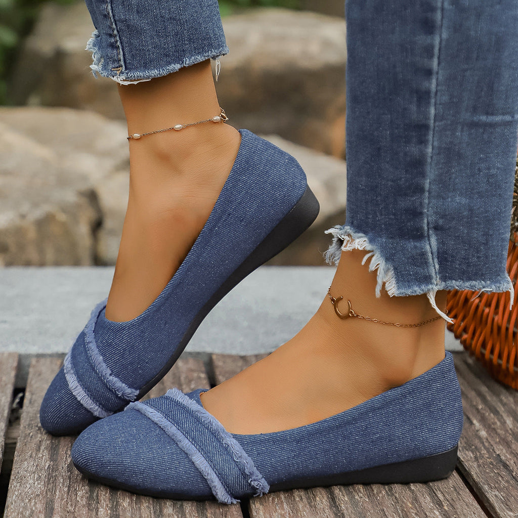 Chic Orthopedic Shoes with Unique Design