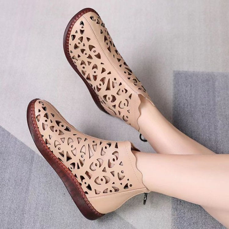 Graceful Orthopedic Sandals for Modern Look