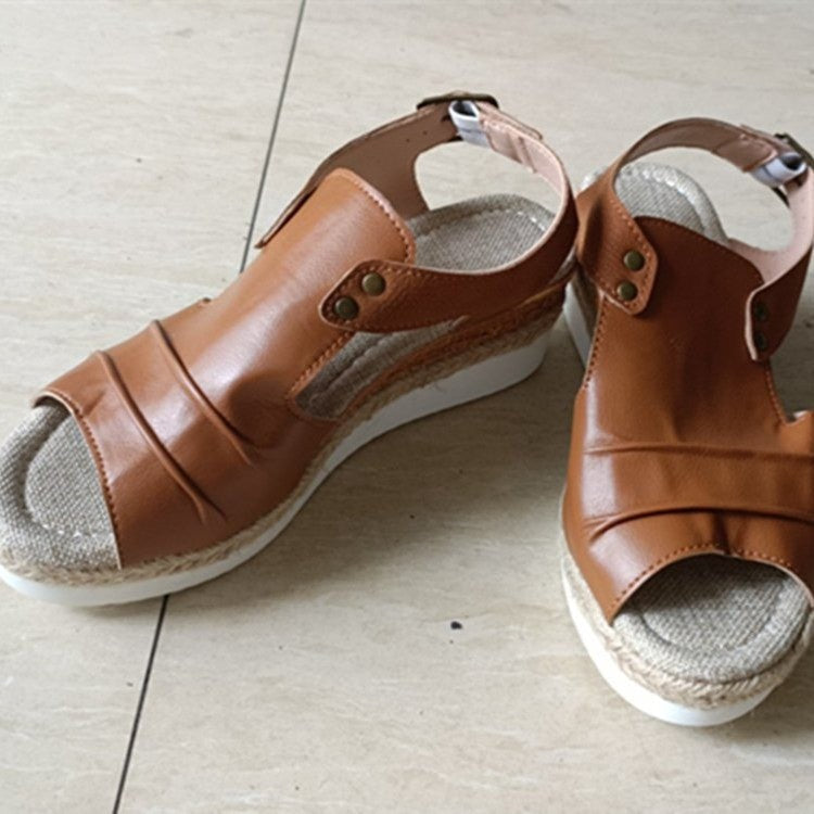 Graceful Orthopedic Sandals for Modern Look