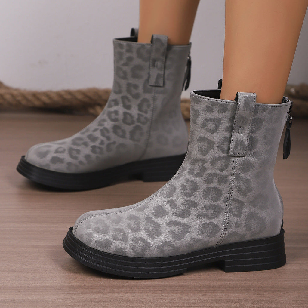 Graceful Orthopedic Boots for Modern Look