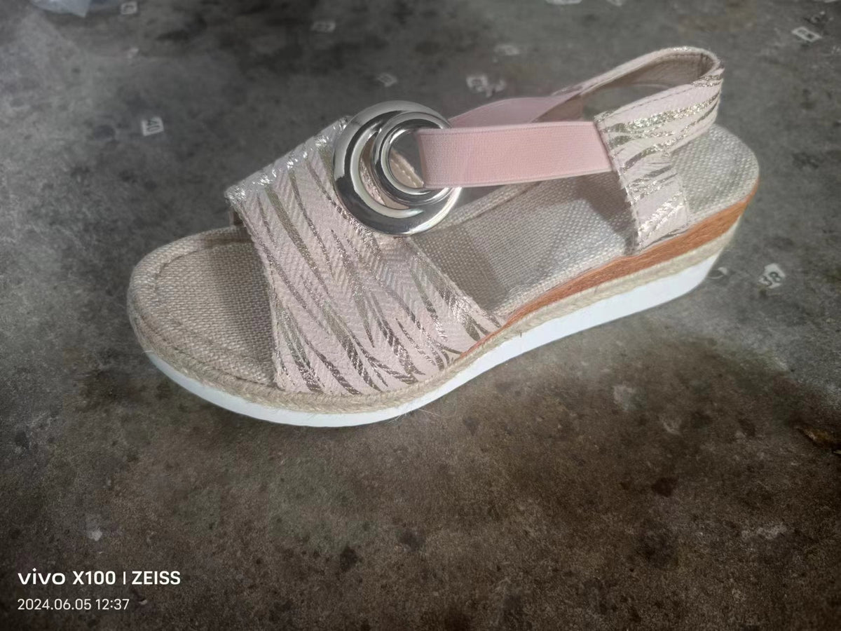 Graceful Orthopedic Sandals for Modern Look
