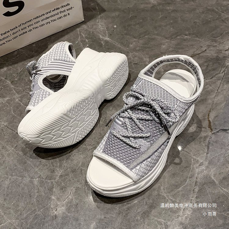 Graceful Orthopedic Sandals for Modern Look