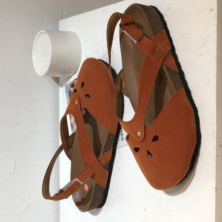 Chic Orthopedic Sandals with Unique Design
