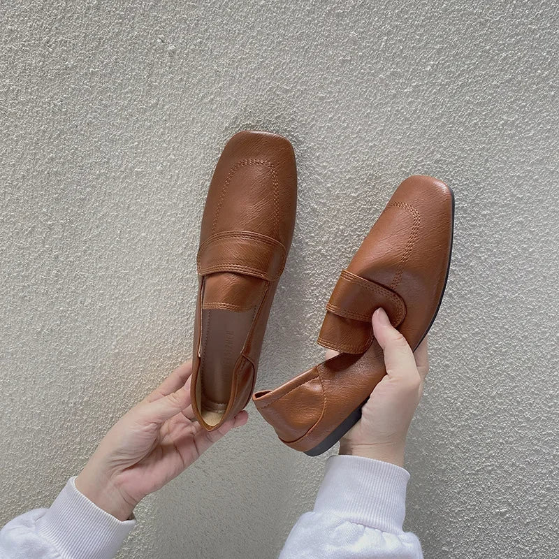 Tailored and Comfortable Orthopedic Heels