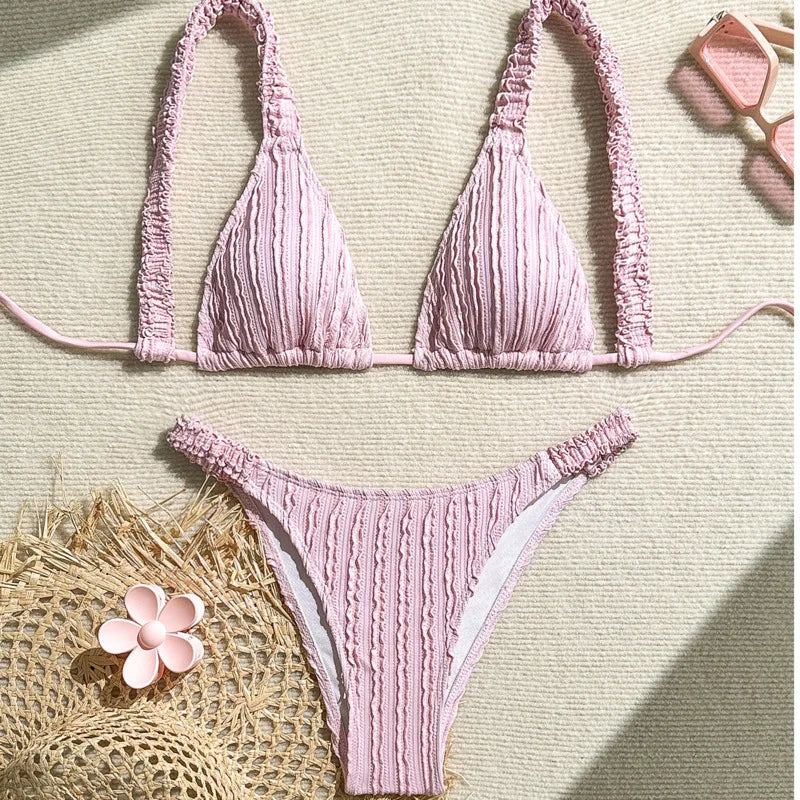 Casually Bathing Suit With a Refined Edge