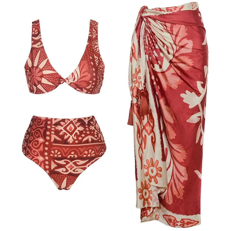 Beautifully Finished Bikini in a Timeless Design