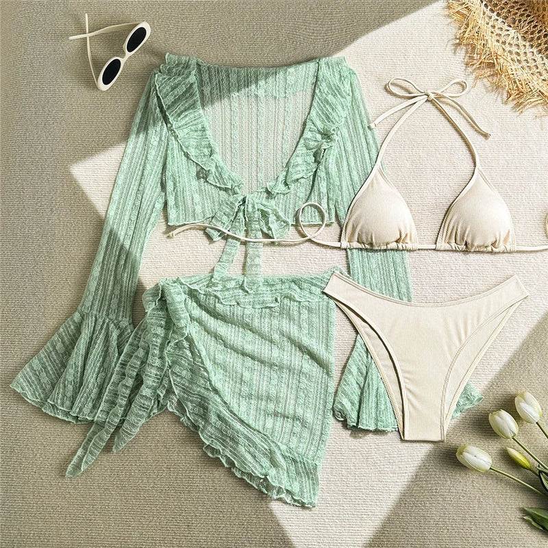 Beautifully Finished Bikini in a Timeless Design