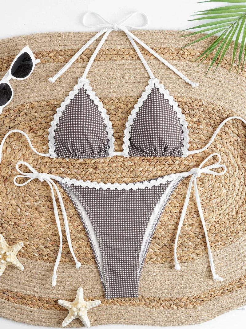 Sophisticated Bikini With a Clean Classic Look