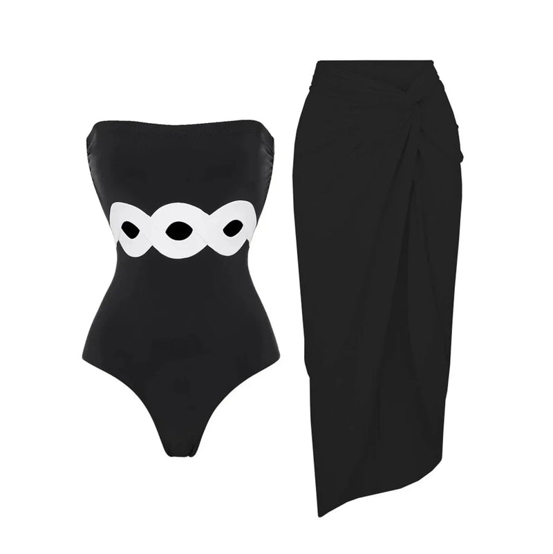 Finely Styled Swimsuit With a Classic Look