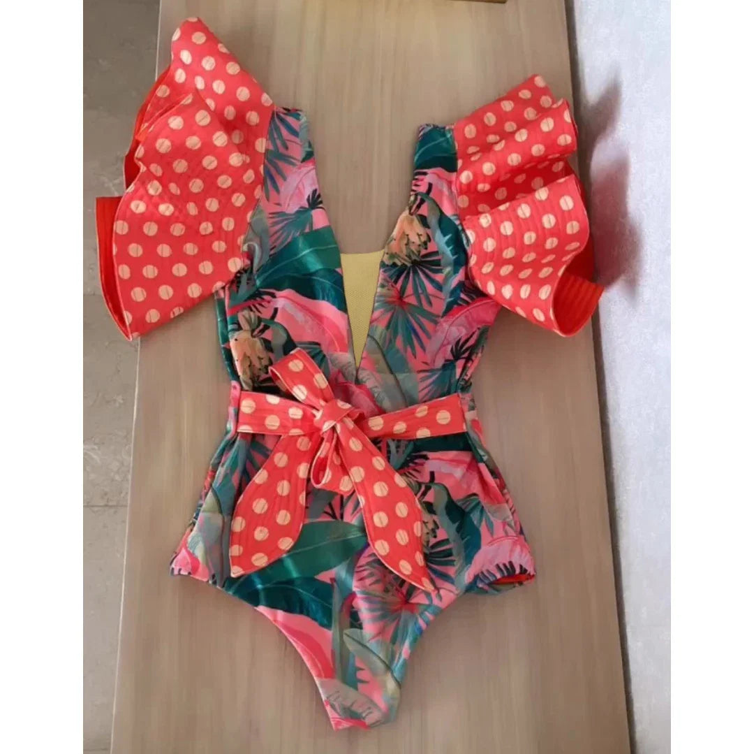 Effortlessly Bathing Suit With a Timeless Design