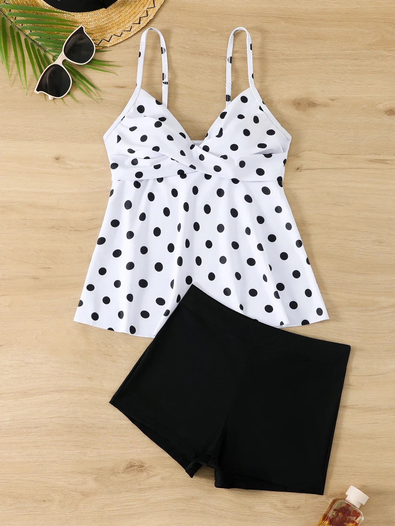 Effortlessly Swimsuit With a Timeless Design