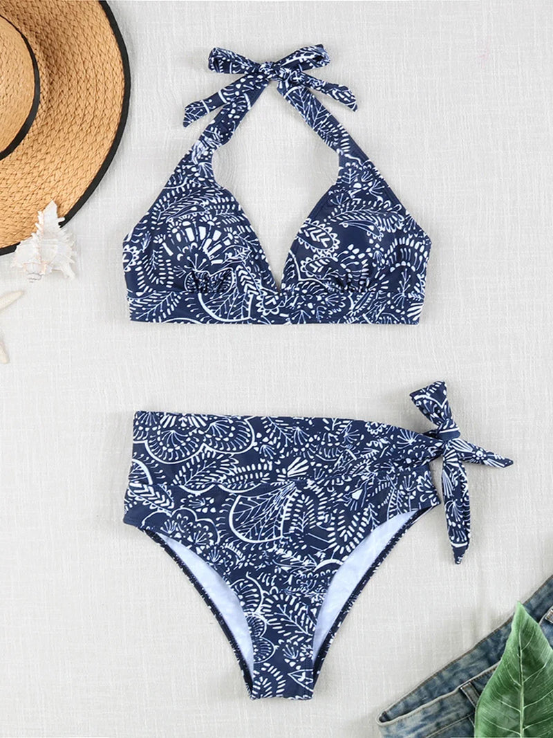Beautifully Finished Bikini in a Timeless Design