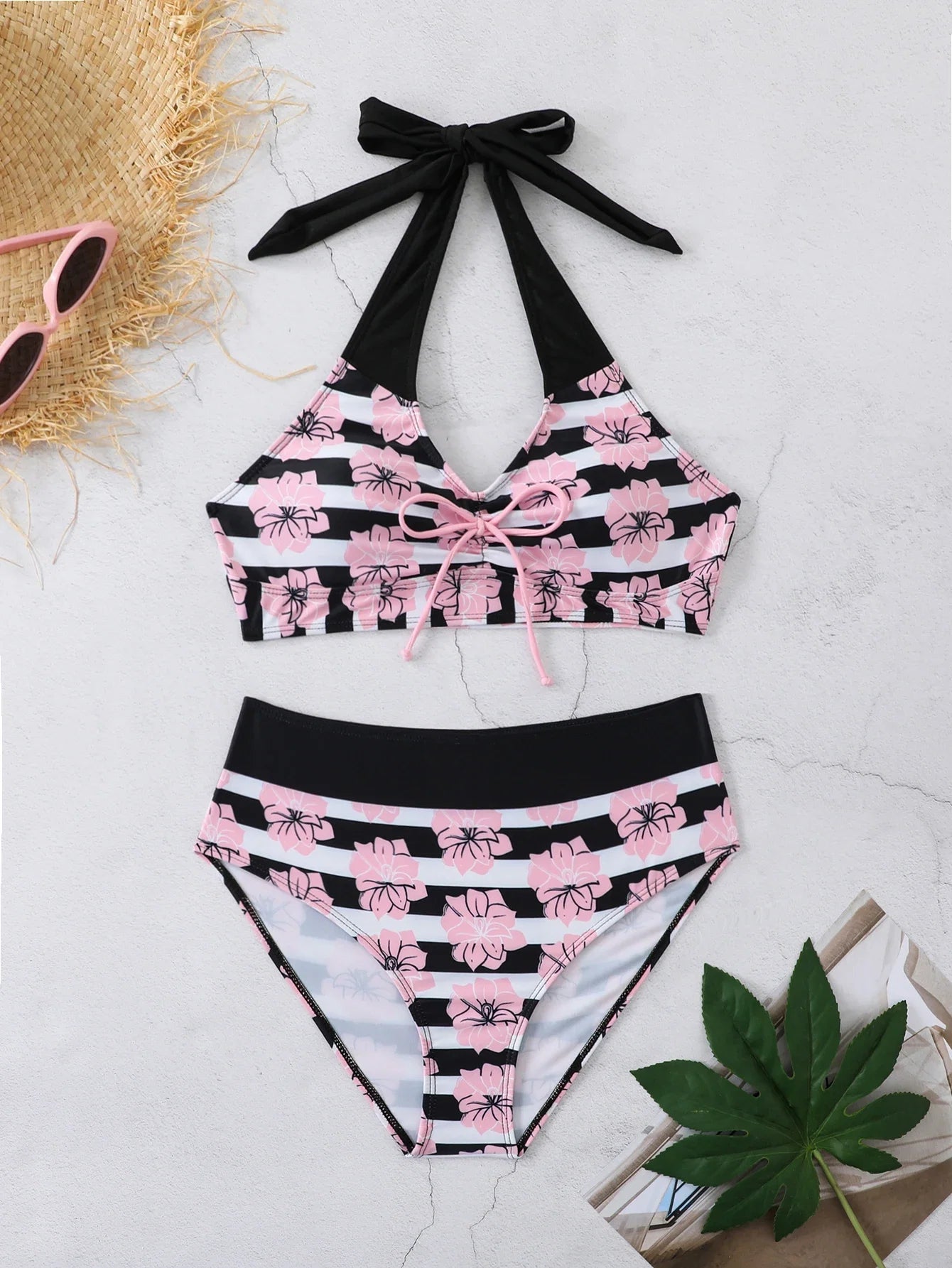 Effortlessly Bikini With a Timeless Design