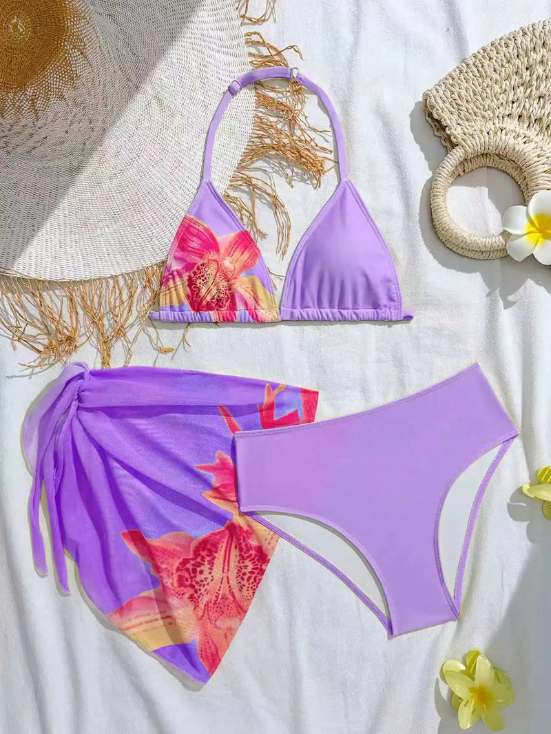 Casually Bikini With a Refined Edge