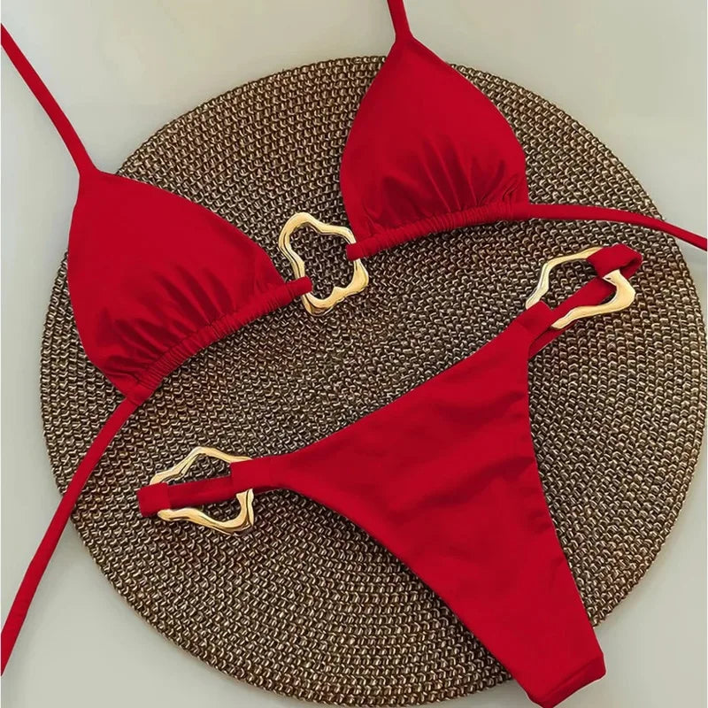 Casually Bathing Suit With a Refined Edge