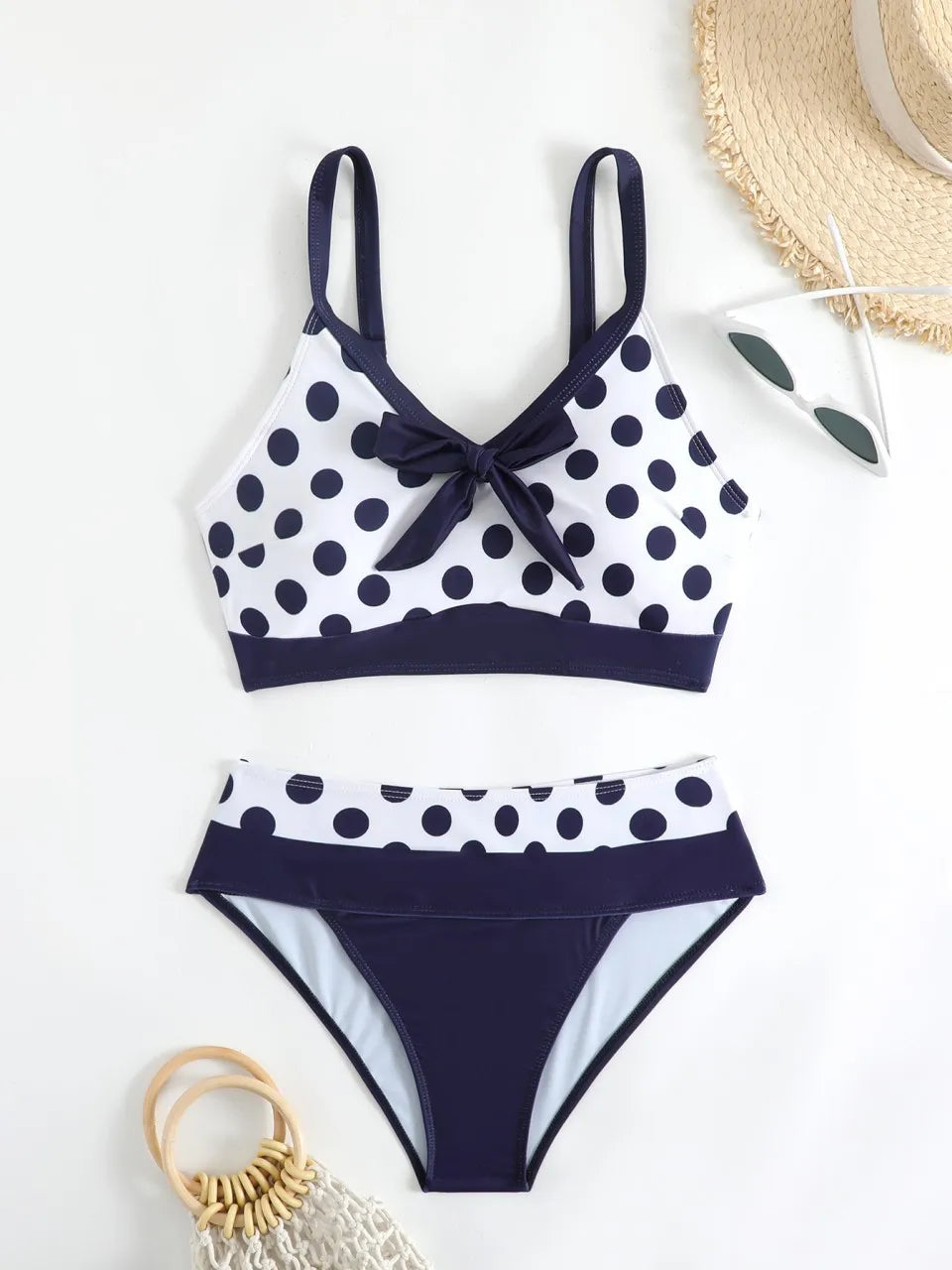 Casually Bikini With a Refined Edge