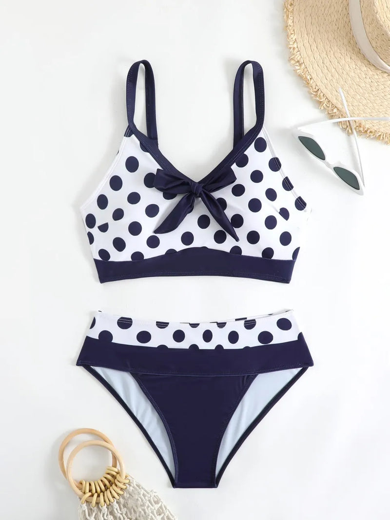 Casually Bikini With a Refined Edge