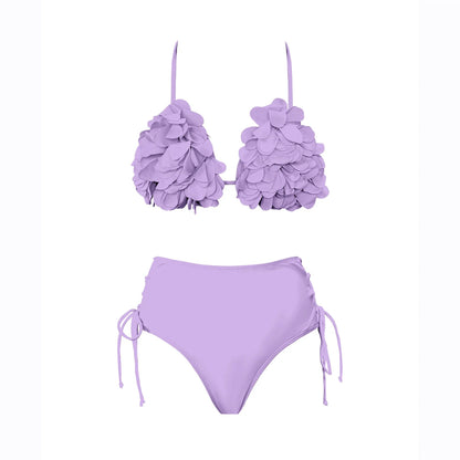 Casually Bikini With a Refined Edge
