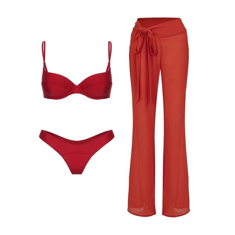 Subtly Pants With a Refined Look