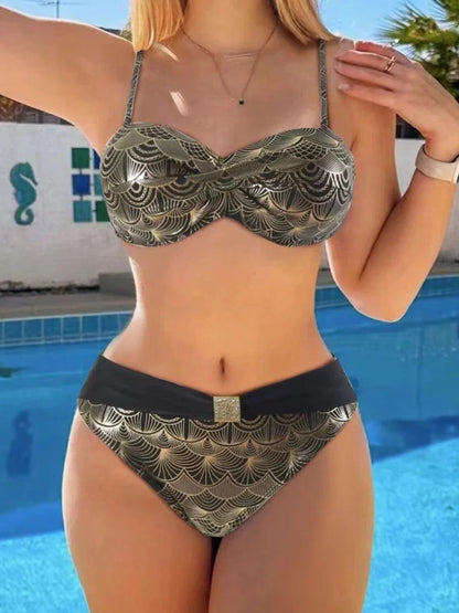 Classic Designed Bathing Suit in a Timeless Cut