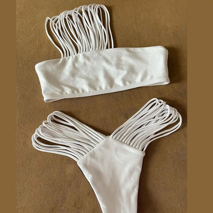 Casually Bathing Suit With a Refined Edge