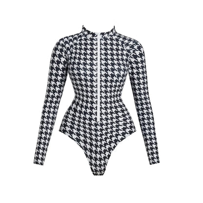 Effortlessly Bathing Suit With a Timeless Design