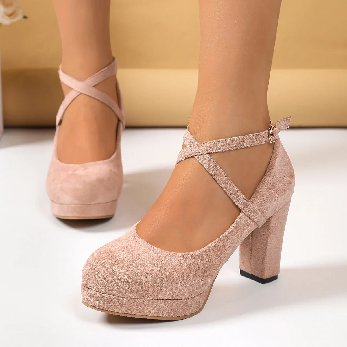 Tailored and Comfortable Orthopedic Heels